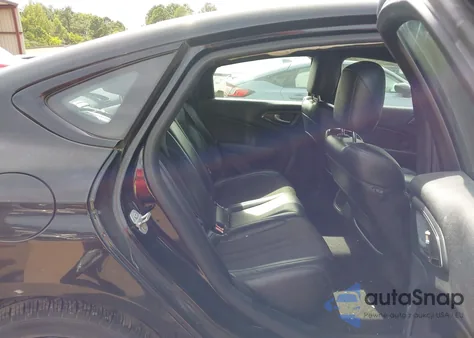 2015 Chrysler 200 S из США, поврежденный, VIN 1C3CCCBB7FN680211